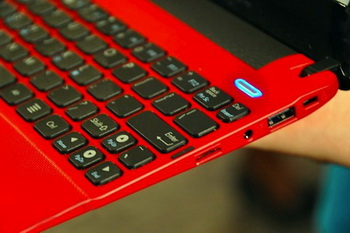 Asus Eee X101 MeeGo 